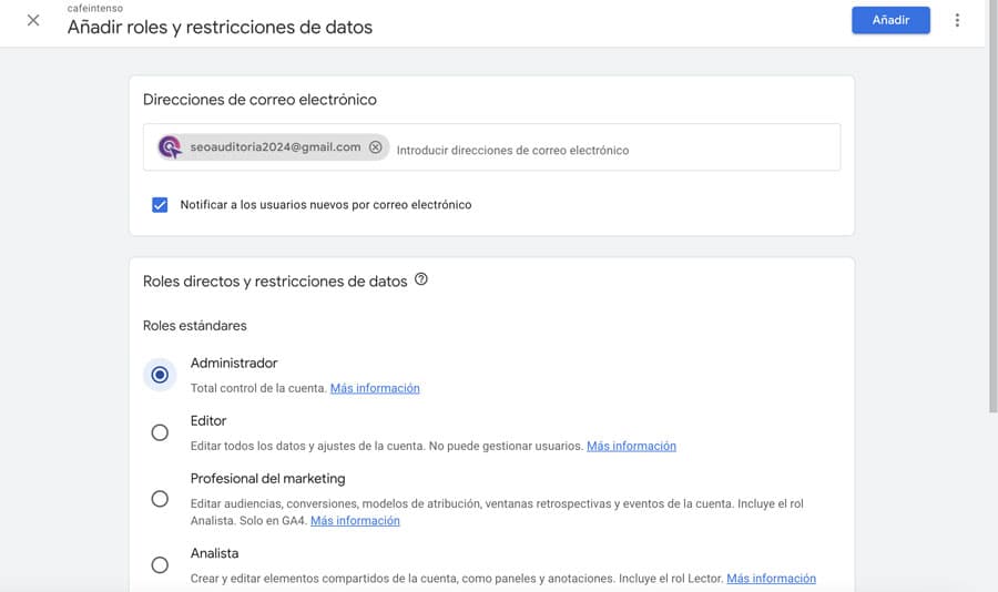 Dar acceso a Google Analytics